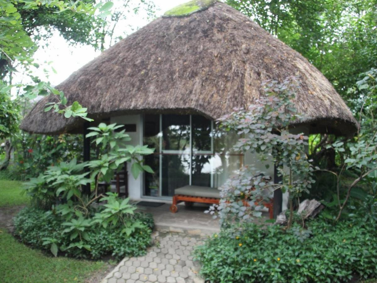 Caprivi River Lodge Katima Mulilo Exterior foto